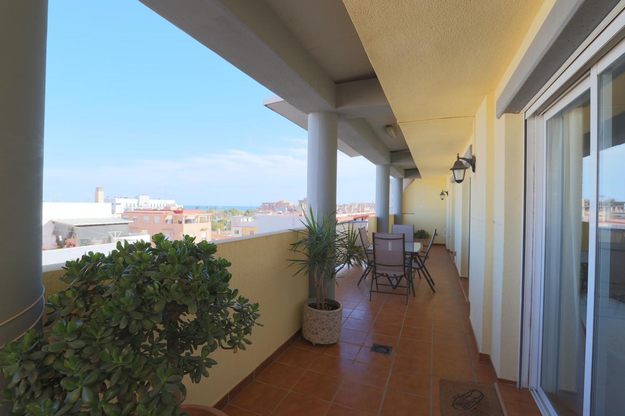 Enorme Terraza Con Vistas Al Mar By Hometels Sagunto Eksteriør billede